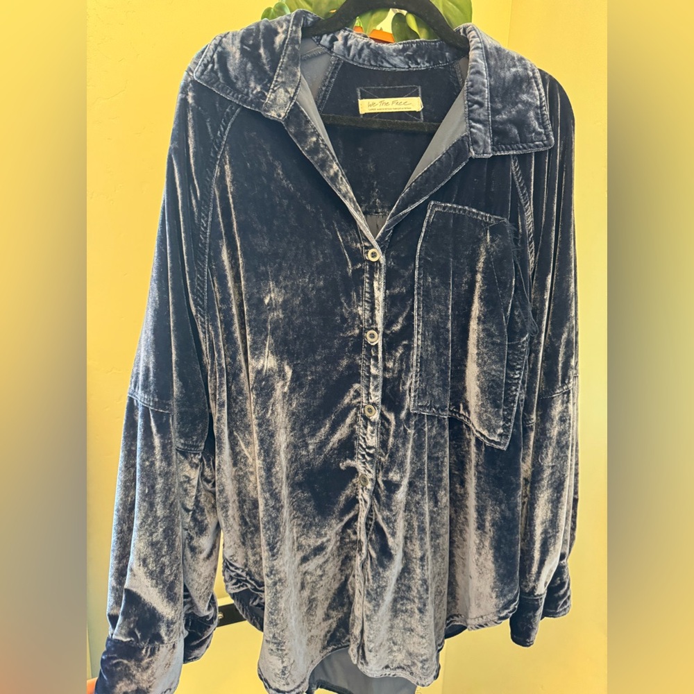 NEW!! Free People We The Free - Night Skies Velvet Top - Picture 7 of 14